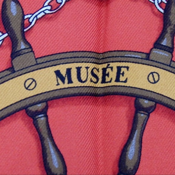 AUTH HERMES Petit Carre MUSEE Silk Scarf - Picture 5 of 8